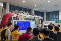 第十三屆全國交通運(yùn)輸行業(yè)城市軌道交通列車司機(jī)（學(xué)生組）職業(yè)技能大賽重慶市預(yù)選賽在重慶公共運(yùn)輸職業(yè)學(xué)院成功舉辦.